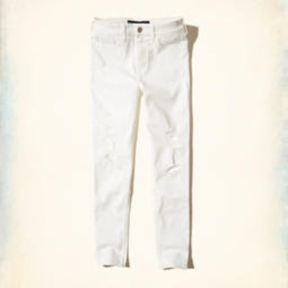 Hollister high rise White Distressed crop Skinny Jeans